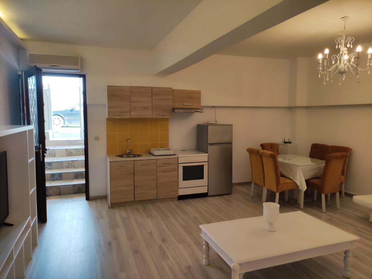קאלאבאקה Superior Chic Family Apartment מראה חיצוני תמונה